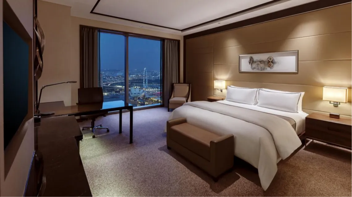 Guest room